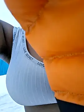 Royal-girl78's cam snapshot