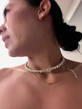 Aliison1_'s cam snapshot