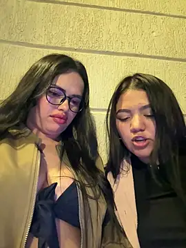 andra_rose's cam snapshot