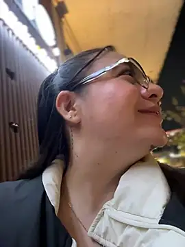 vaneelee's cam snapshot