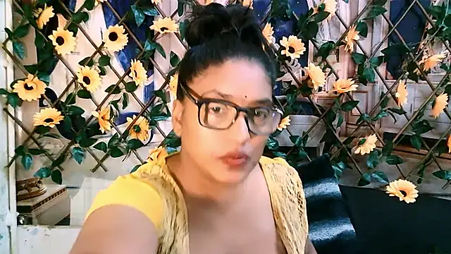 IndiaBlackPanther live sex cam