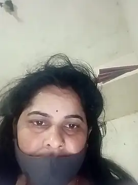 JULEE-740's cam snapshot