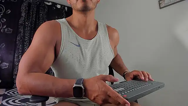 magnusclark live sex cam