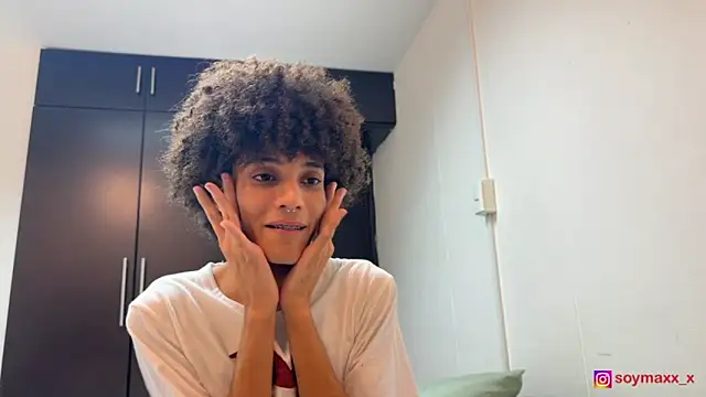 Max_Rain live sex cam