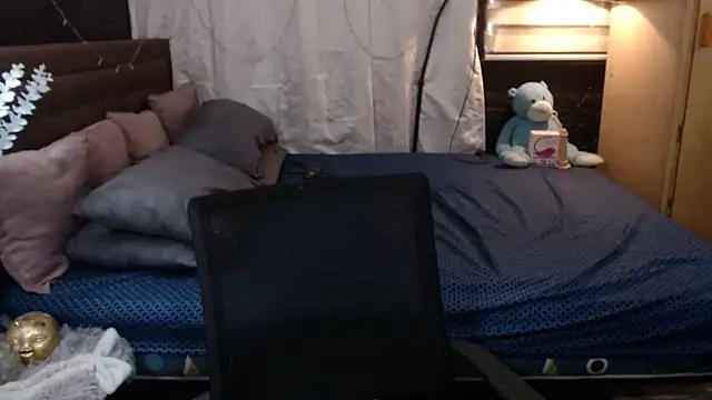 xheavenlytrans live sex cam