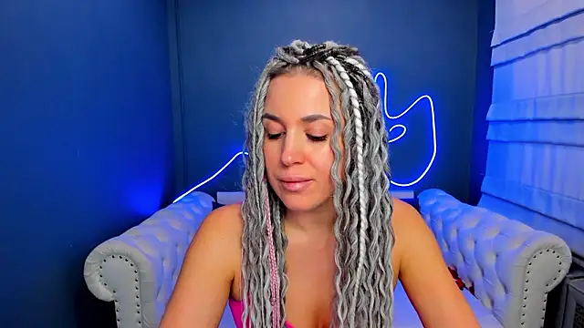 rock_n_roxy's cam snapshot