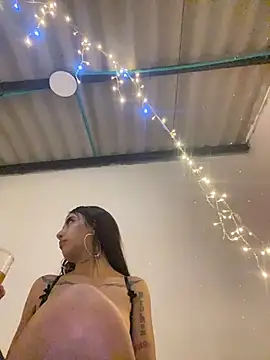 Sweett_pain live sex cam