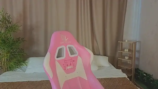 Cheryl__Brown's cam snapshot