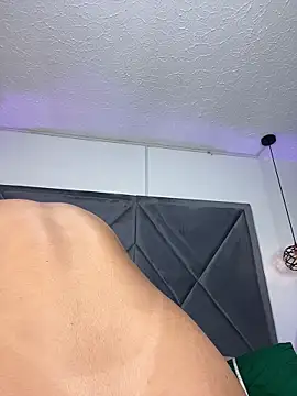 OneInAMillionXXX live sex cam