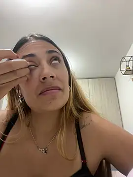 Megumi_Ivanov's cam snapshot