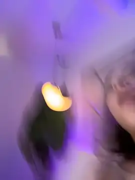 TeaseDollXXX live sex cam