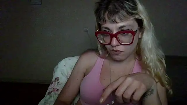 BlondieTami live sex cam