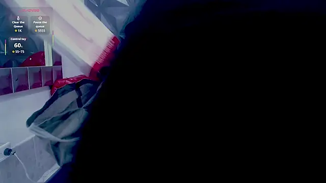 Cristal_War live sex cam