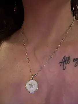 Anita-vega live sex cam