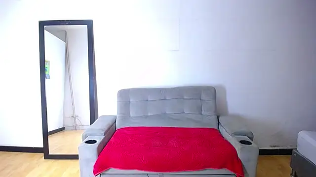 exotic_karmella's cam snapshot