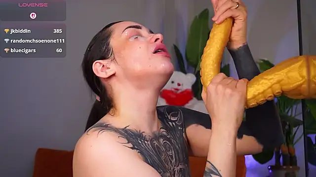 EvaCanton's cam snapshot