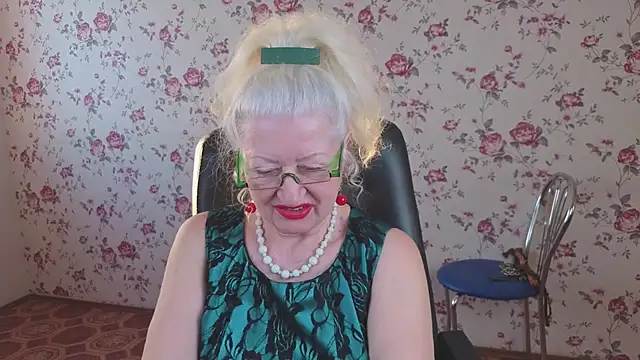 Maya_Mayflower's cam snapshot