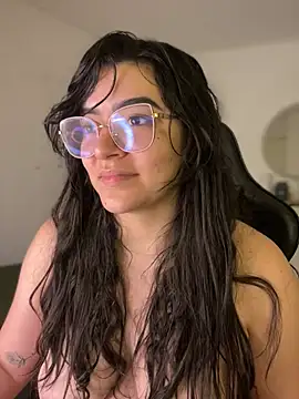 Lia_flowers live sex cam
