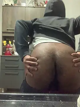 hmleonardo live sex cam