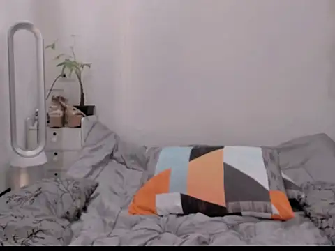 venuzXTRAVAGANZA live sex cam