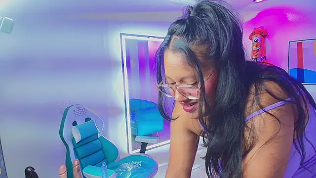 Alondra_gomexxx's cam snapshot