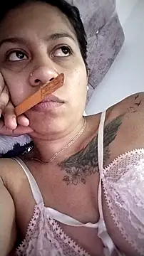 Tiphanydirty3's cam snapshot