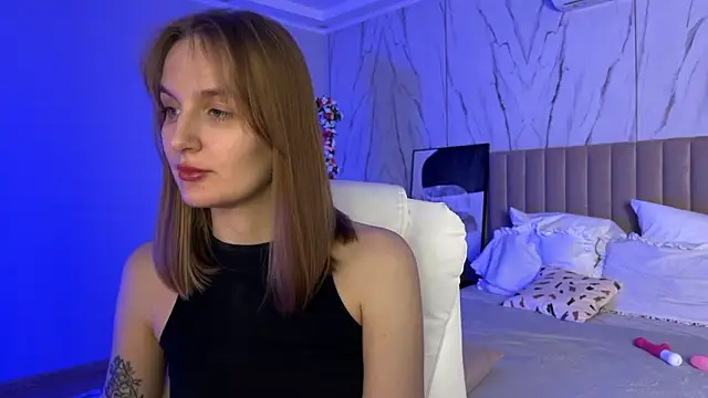 _Vikky_Moon_'s cam snapshot