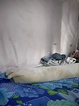 Dautay36@xh's cam snapshot