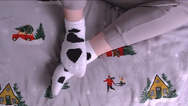 ChubbyMaia's cam snapshot