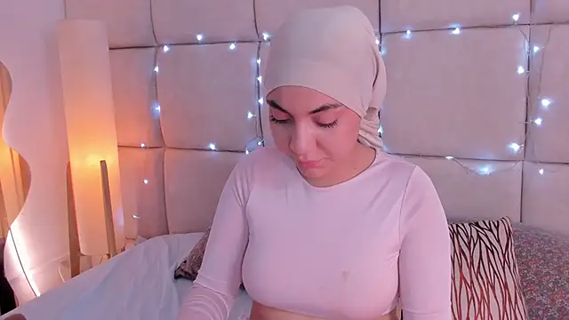 Sooffii_1's cam snapshot