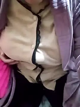 Sexy_arabic_diva's cam snapshot