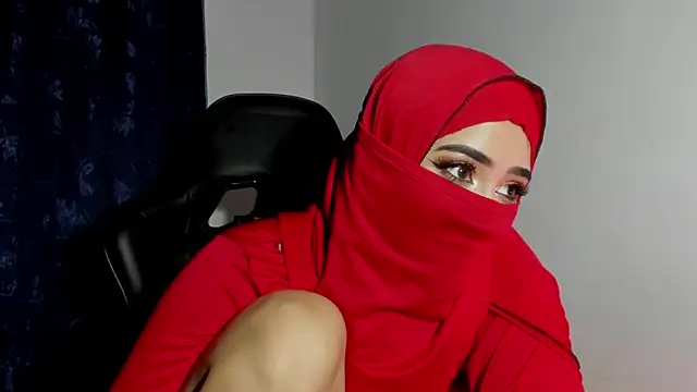 Azahara_ahmad's cam snapshot