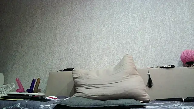 ValeriaLight live sex cam