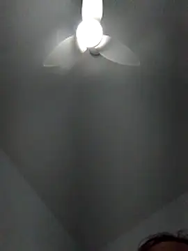 morenaus2025 live sex cam