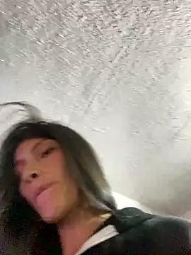 Michelle_ec's cam snapshot