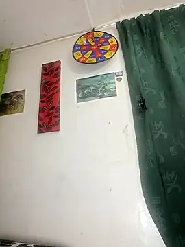 Kazsandraa's cam snapshot