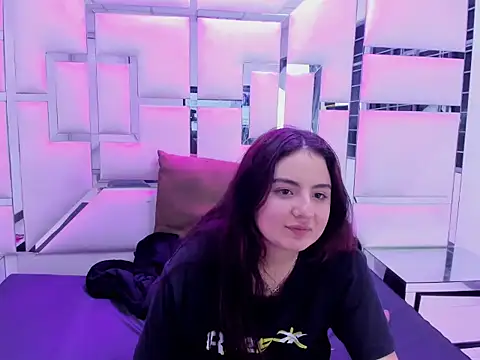 IsabelDelacroix's cam snapshot