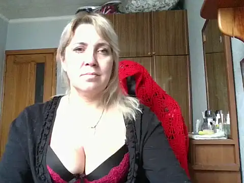 IrinaB1 live sex cam