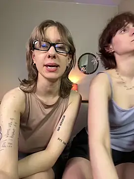 Jitoon_Exe live sex cam