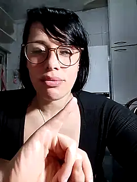 Bellatriz-horse live sex cam