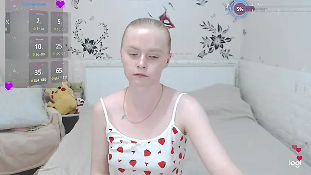 alice_de's cam snapshot