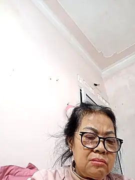 Hotestlove's cam snapshot