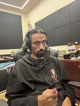 FavelaDaddyCum live sex cam