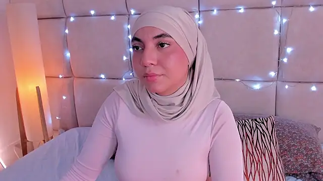 Sooffii_1's cam snapshot