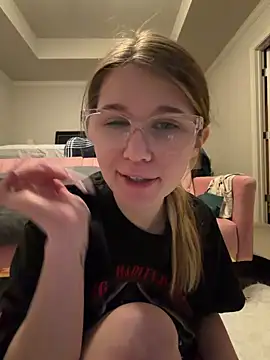 Riley_ray69's cam snapshot