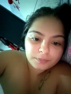 yatzuriperrita's cam snapshot