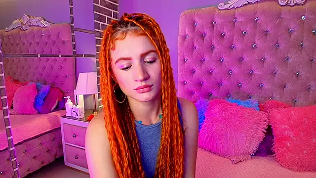 AdelaineBest's cam snapshot