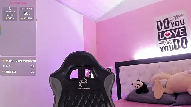 Barbieteeen's cam snapshot