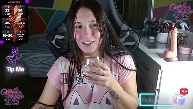 Mysticdooll69's cam snapshot