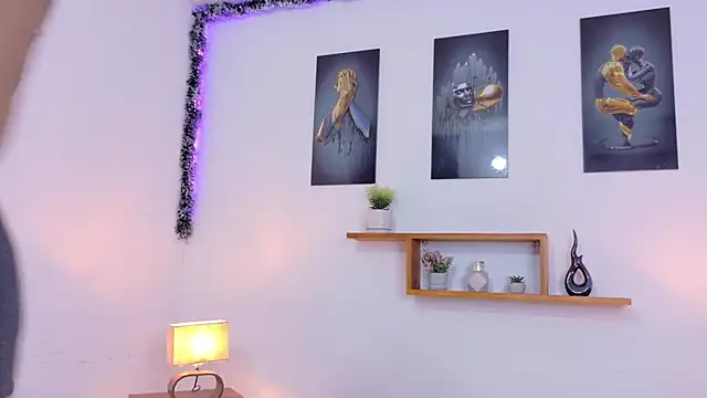 nairagold_'s cam snapshot